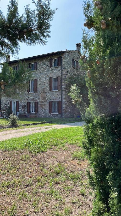 Gabriele Country House Дезенцано-дель-Гарда Экстерьер фото